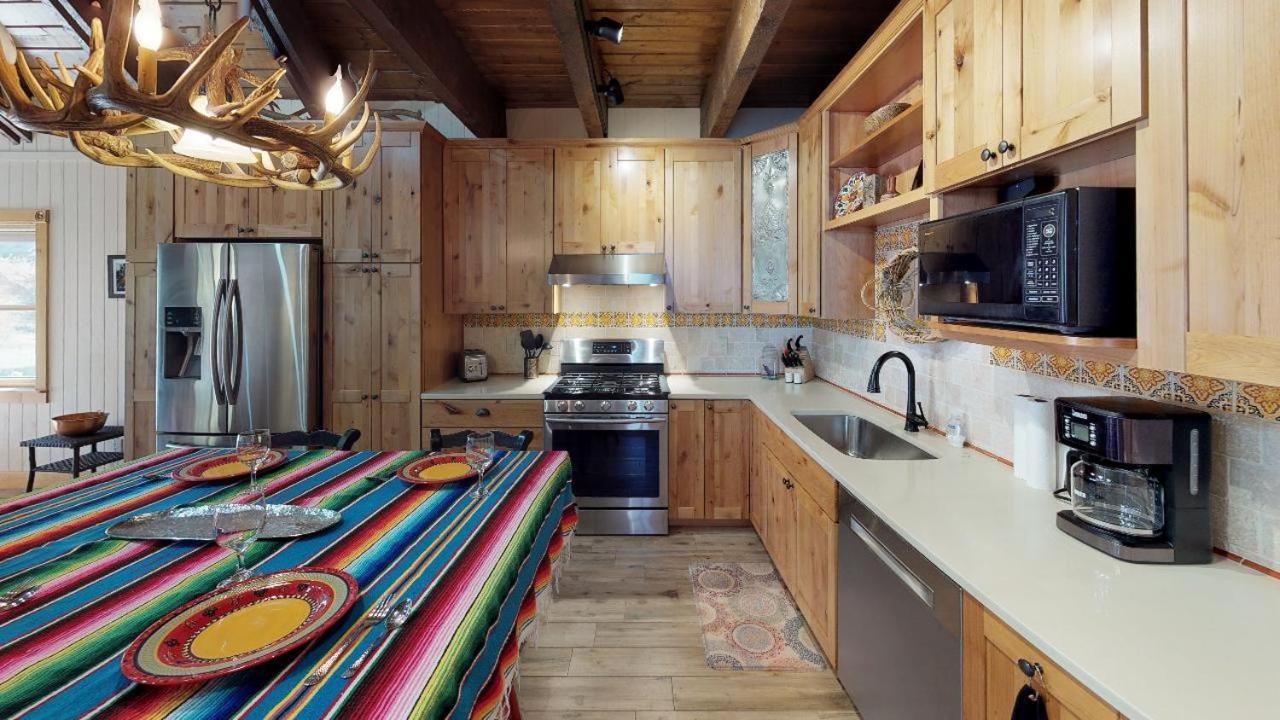 Tranquil Little Cabin On The River With High Speed Wifi Villa Red River Exterior photo